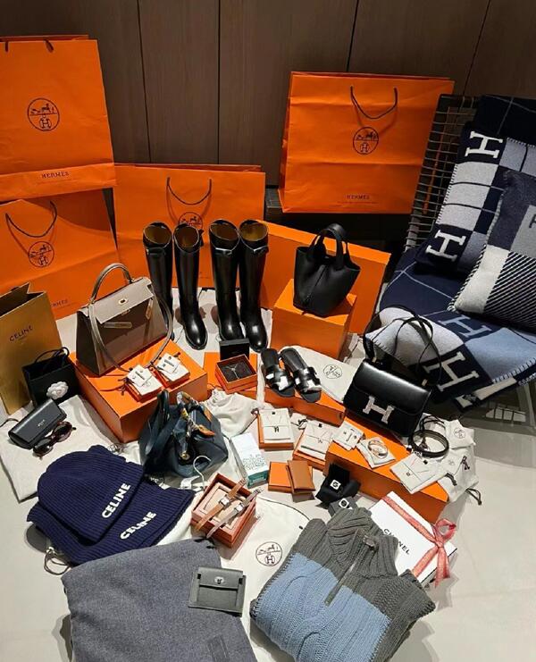白城通榆县回收奢侈品鞋服.jpg